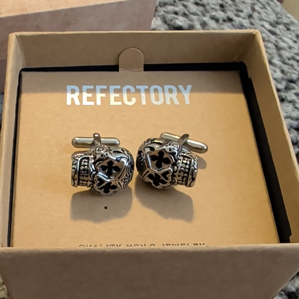 Skull Cufflinks NEW